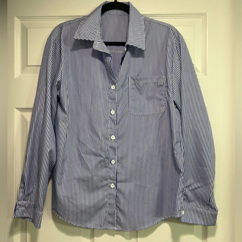 Blue & White Striped Button Front Collared Shirt Medium - Picture 3 of 5